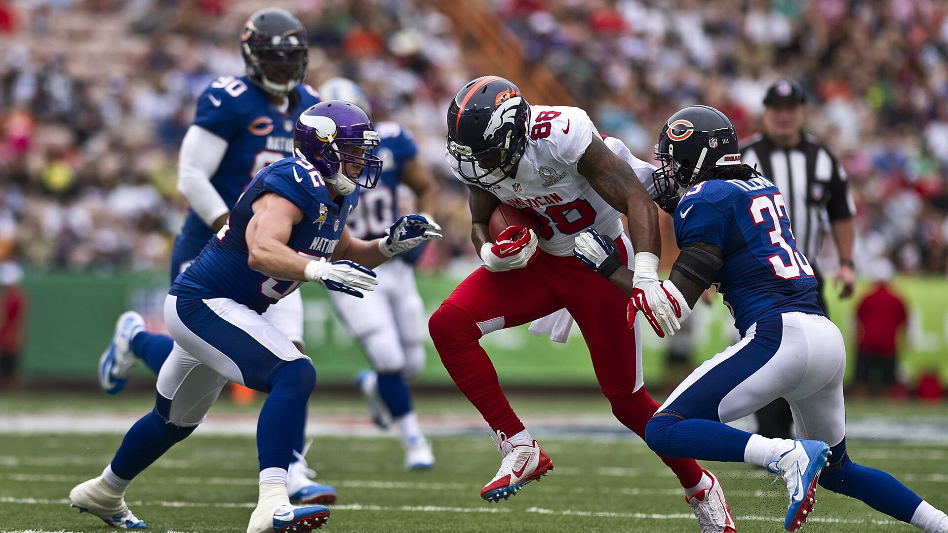 尤文图斯球员伊瓜因在比赛中射入关键进球,伊瓜因在尤文的表现